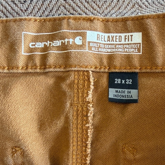 Men's relaxed fit Carhartt pants - Picture 2 of 3